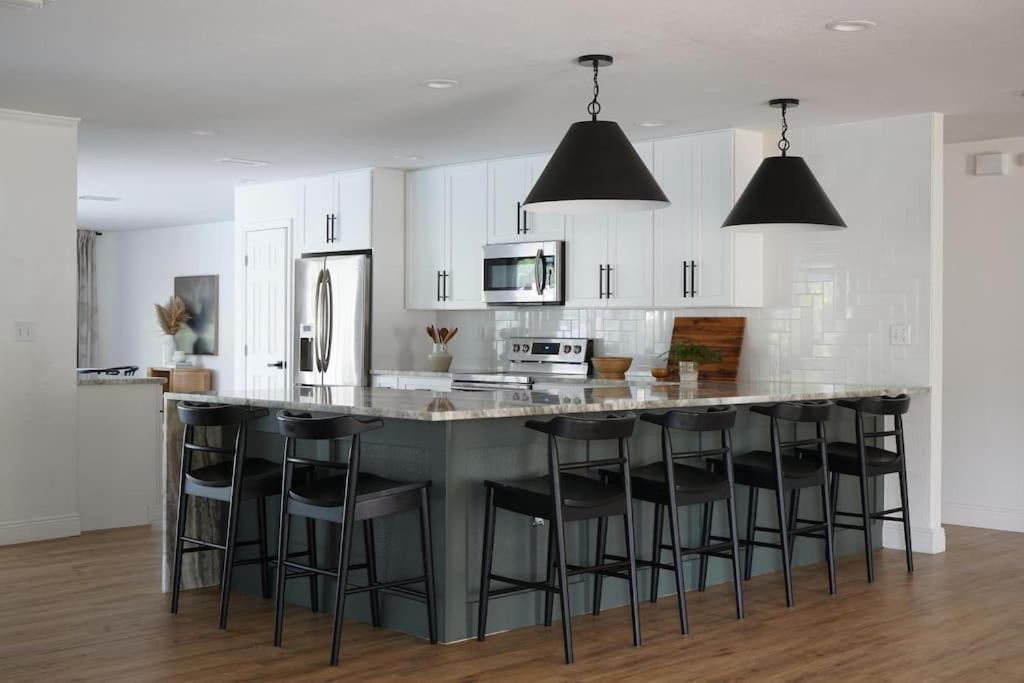 Remodeled 4Br Pool Home / Golf View/Near Beaches Sarasota Exteriör bild