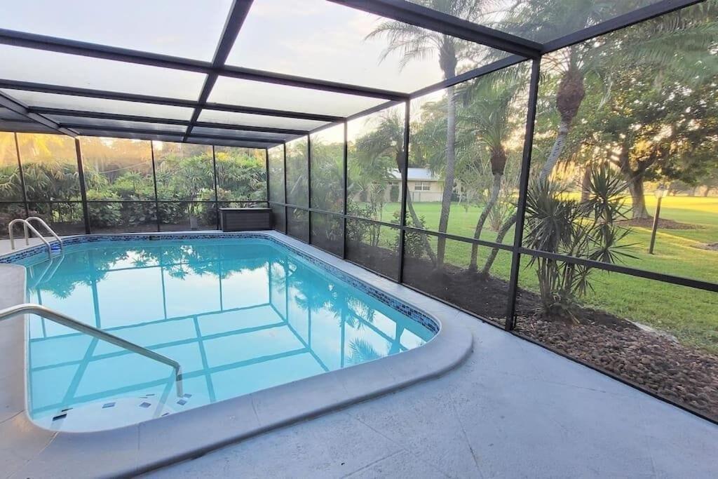 Remodeled 4Br Pool Home / Golf View/Near Beaches Sarasota Exteriör bild