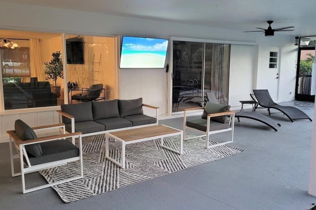 Remodeled 4Br Pool Home / Golf View/Near Beaches Sarasota Exteriör bild